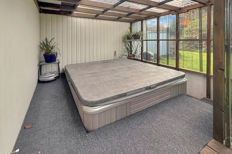 Photo of property in 38 Invergarry Road, Hilltop, Taupo, 3330