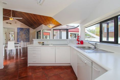 Photo of property in 20 Taitua Drive, Te Atatu South, Auckland, 0610
