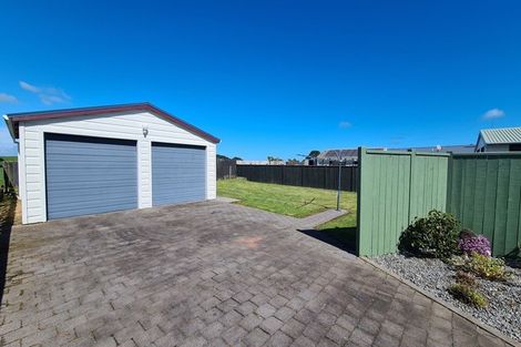 Photo of property in 49 Brennan Place, Opunake, 4616