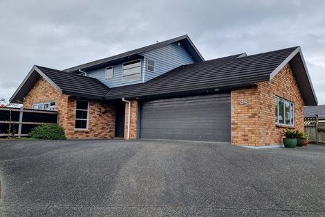 Photo of property in 35 Barbados Way, One Tree Point, 0118