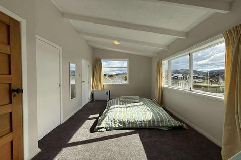 Photo of property in 353 Waiwhetu Road, Fairfield, Lower Hutt, 5011