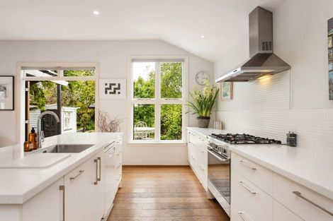 Photo of property in 23 Massey Crescent, St Albans, Christchurch, 8014