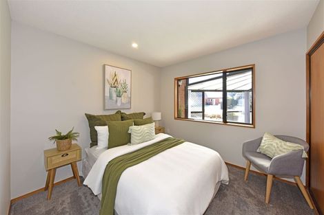 Photo of property in 28b Inglewood Place, Avonhead, Christchurch, 8042