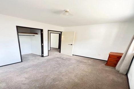 Photo of property in 2/248 Pakuranga Road, Pakuranga Heights, Auckland, 2010