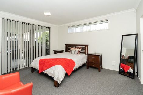 Photo of property in 3 Denham Court, Flagstaff, Hamilton, 3210