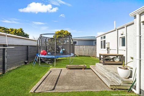 Photo of property in 62 Niblett Street, Whanganui, 4500
