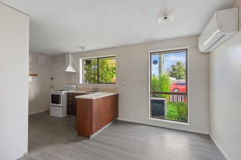 Photo of property in 21 Inglis Street, Phillipstown, Christchurch, 8011
