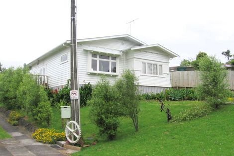 Photo of property in 8a Malam Street, Glen Eden, Auckland, 0602