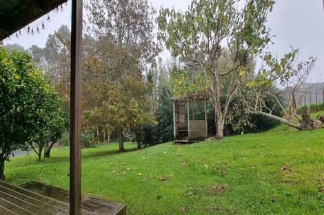 Photo of property in 100 Ranfurly Road, Alfriston, Auckland, 2105