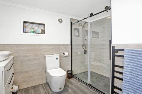 Photo of property in 221 Matai Road, Raumati Beach, Paraparaumu, 5032