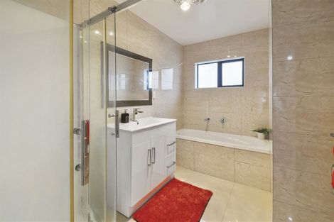 Photo of property in 53 Tarapiroe Avenue, Takanini, 2112