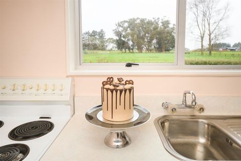 Photo of property in 24 Oaklea Avenue, Marton, 4710