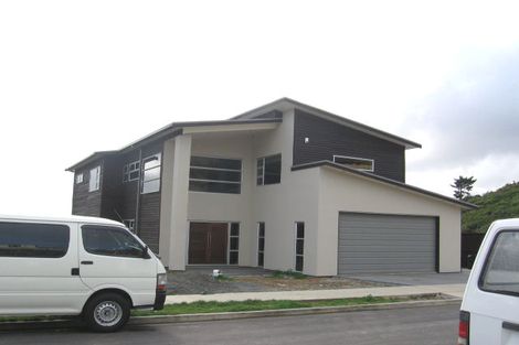 Photo of property in 9 Sedgley Grove, Churton Park, Wellington, 6037