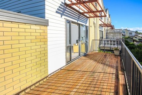 Photo of property in St Claire Village, 8/172 Mcleod Road, Te Atatu South, Auckland, 0610