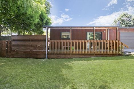 Photo of property in 7 Minaret Drive, Bucklands Beach, Auckland, 2014
