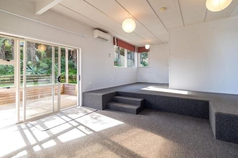 Photo of property in 22 Karaka Street, Helensville, 0800