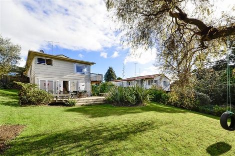 Photo of property in 2/11 Kahika Road, Birkdale, Auckland, 0626