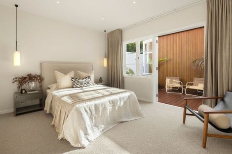 Photo of property in 12 Jellicoe Drive, Hamilton East, Hamilton, 3216