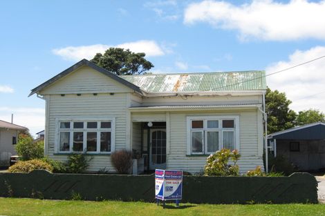 Photo of property in 147 Romilly Street, Westport, 7825