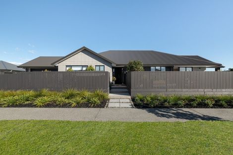 Photo of property in 2 Pimelea Street, Papamoa Beach, Papamoa, 3118