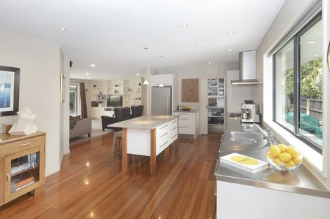 Photo of property in 76a Puriri Street, Riccarton, Christchurch, 8041