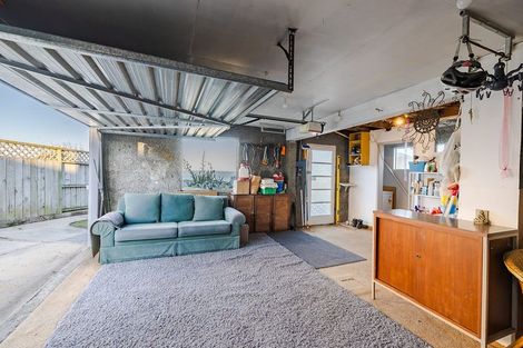 Photo of property in 151 Easther Crescent, Kew, Dunedin, 9012