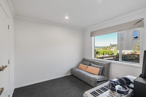 Photo of property in 17 Glendermid Close, Sawyers Bay, Port Chalmers, 9023