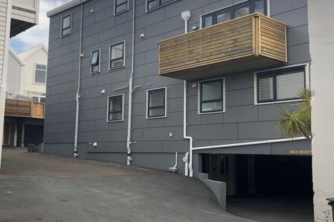 Photo of property in Victoria Villas, 50/35u Pirie Street, Mount Victoria, Wellington, 6011