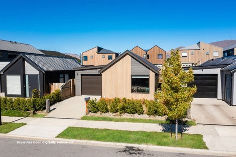 Photo of property in Northlake, 32 Cairnmuir Street, Wanaka, 9305
