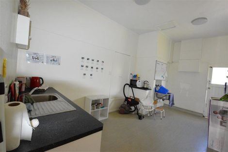 Photo of property in 208 Cambridge Street, Levin, 5510