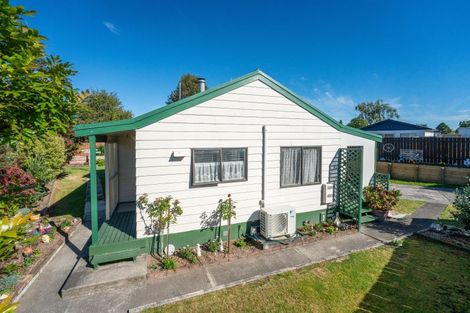 Photo of property in 16 Rotokawa Street, Taupo, 3330