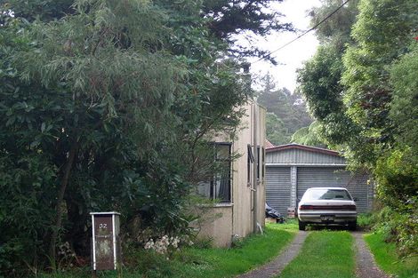 Photo of property in 32 Raukawa Street, Stokes Valley, Lower Hutt, 5019