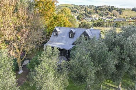 Photo of property in 100 Kereru Road, Maraekakaho, Hastings, 4171