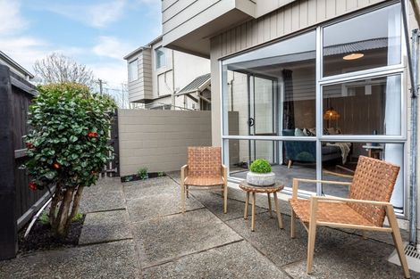 Photo of property in 2/44 Alexandra Street, Richmond, Christchurch, 8013