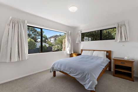 Photo of property in 2/42 Beulah Avenue, Rothesay Bay, Auckland, 0630