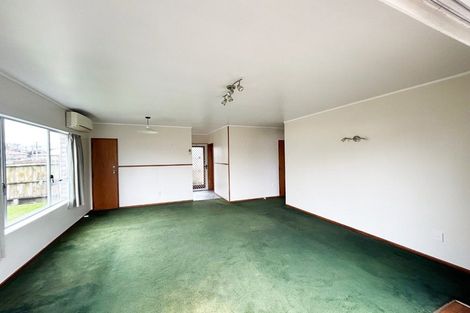 Photo of property in 42a Clevedon Road, Papakura, 2110