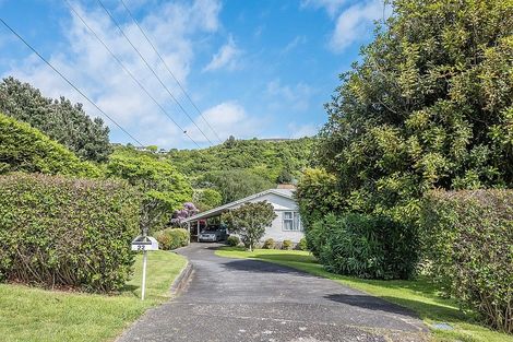 Photo of property in 22 Kaitawa Crescent, Paraparaumu, 5032