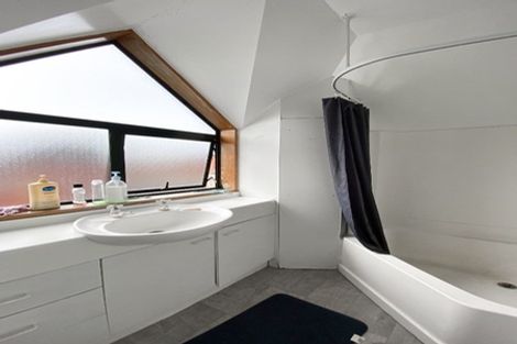 Photo of property in 158a Edgeware Road, Edgeware, Christchurch, 8013