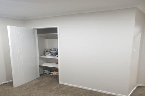 Photo of property in 32 Cooladawson Drive, Flat Bush, Auckland, 2019
