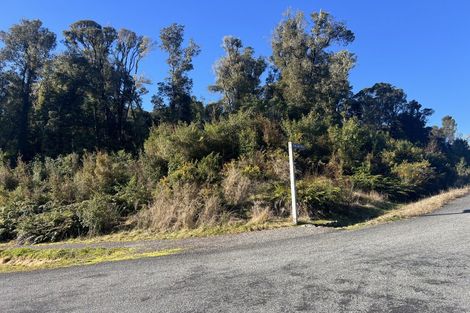 Photo of property in 1 Kakapo Way, Moana, 7875