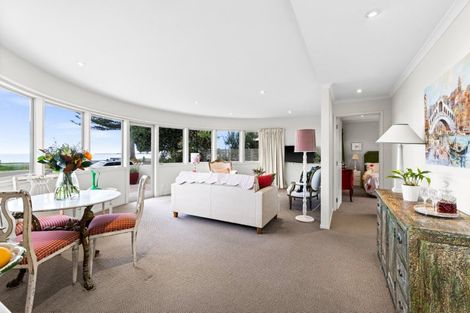 Photo of property in 1/40 The Esplanade, Westshore, Napier, 4110