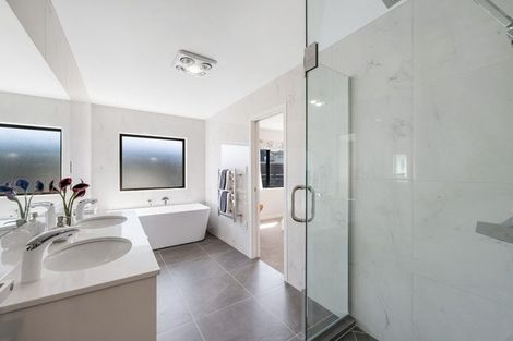 Photo of property in 48 Eighth View Avenue, Beachlands, Auckland, 2018