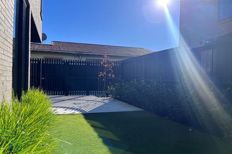 Photo of property in 2/20 Dickens Street, Addington, Christchurch, 8024