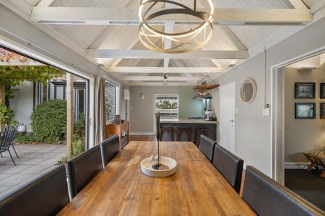 Photo of property in 45 Cedar Drive, Kelvin Heights, Queenstown, 9300