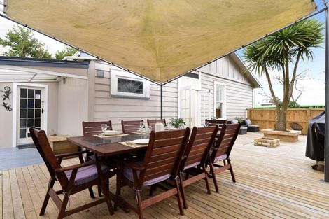 Photo of property in 28 Weka Street, Frankton, Hamilton, 3204