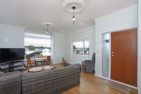 Photo of property in 25 Dahlstrom Grove, Kelvin Grove, Palmerston North, 4414
