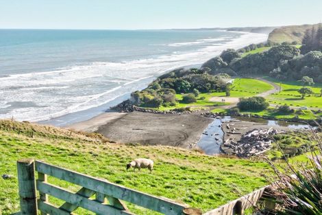 Photo of property in 107 Peat Avenue, Kai Iwi, Whanganui, 4574