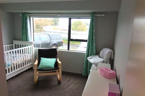Photo of property in 1a Silvan Place, Bell Block, New Plymouth, 4312