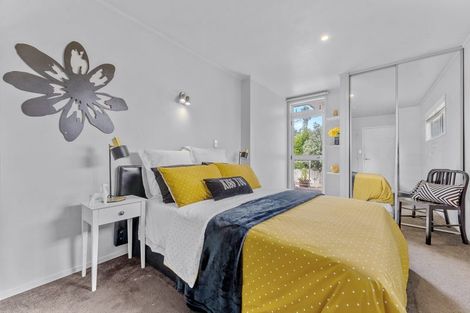 Photo of property in 1/32 Prospect Terrace, Pukekohe, 2120