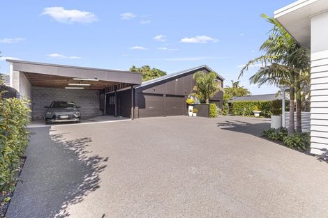 Photo of property in 298 Huatoki Street, Upper Vogeltown, New Plymouth, 4310